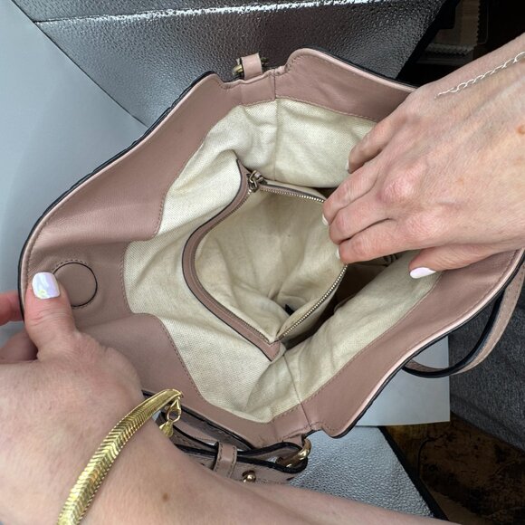Gucci Light Pink Bree Convertible Top Handbag - HOT BUY IN 2025!!!! - Picture 8 of 13
